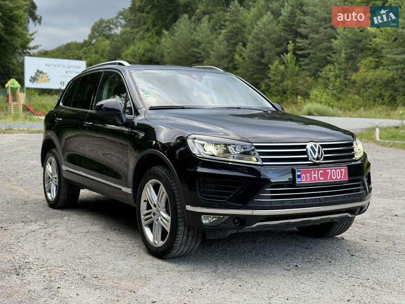 Внедорожник / Кроссовер Volkswagen Touareg 2014 в Бережанах