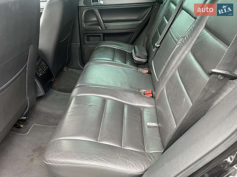 Внедорожник / Кроссовер Volkswagen Touareg 2008 в Ахтырке
