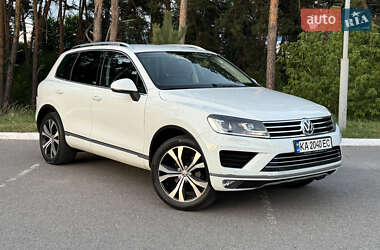 Позашляховик / Кросовер Volkswagen Touareg 2018 в Києві