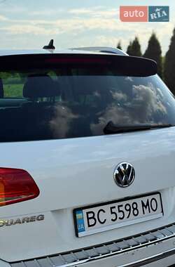 Внедорожник / Кроссовер Volkswagen Touareg 2014 в 