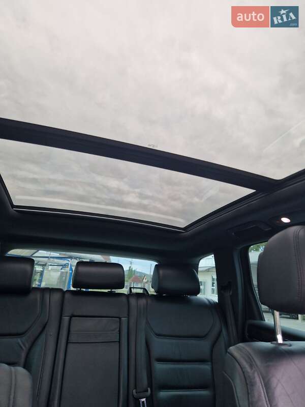 Позашляховик / Кросовер Volkswagen Touareg 2014 в Мукачевому