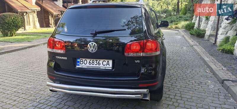 Внедорожник / Кроссовер Volkswagen Touareg 2003 в Львове