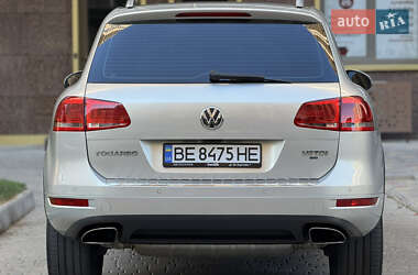 Внедорожник / Кроссовер Volkswagen Touareg 2012 в 