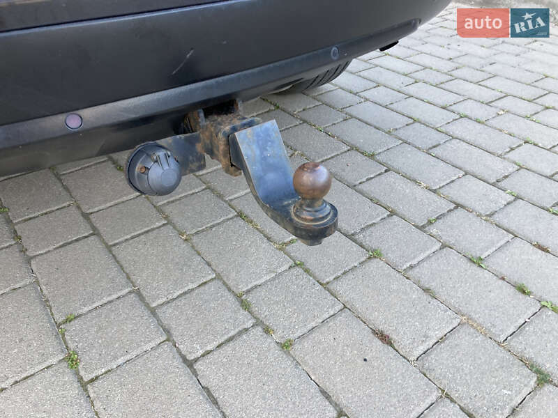 Позашляховик / Кросовер Volkswagen Touareg 2006 в Луцьку