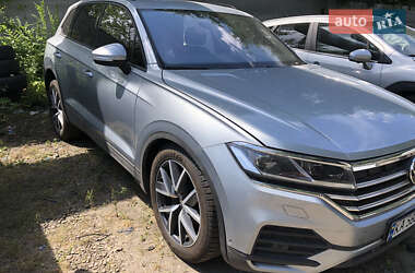 Внедорожник / Кроссовер Volkswagen Touareg 2024 в 
