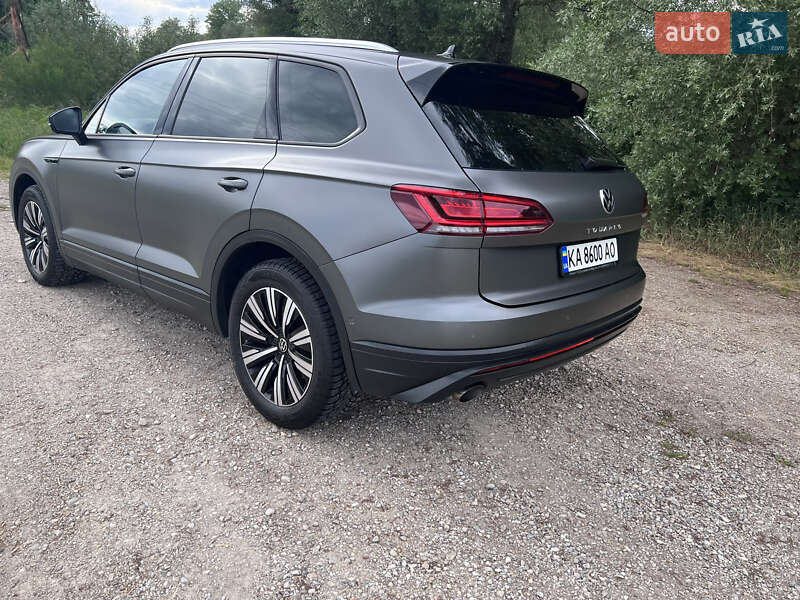 Внедорожник / Кроссовер Volkswagen Touareg 2021 в Ивано-Франковске