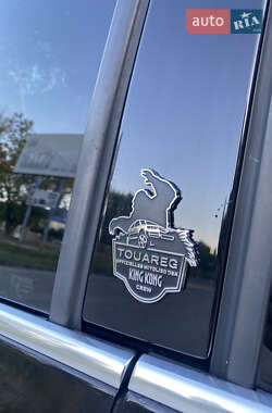 Внедорожник / Кроссовер Volkswagen Touareg 2006 в 