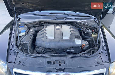 Внедорожник / Кроссовер Volkswagen Touareg 2006 в 