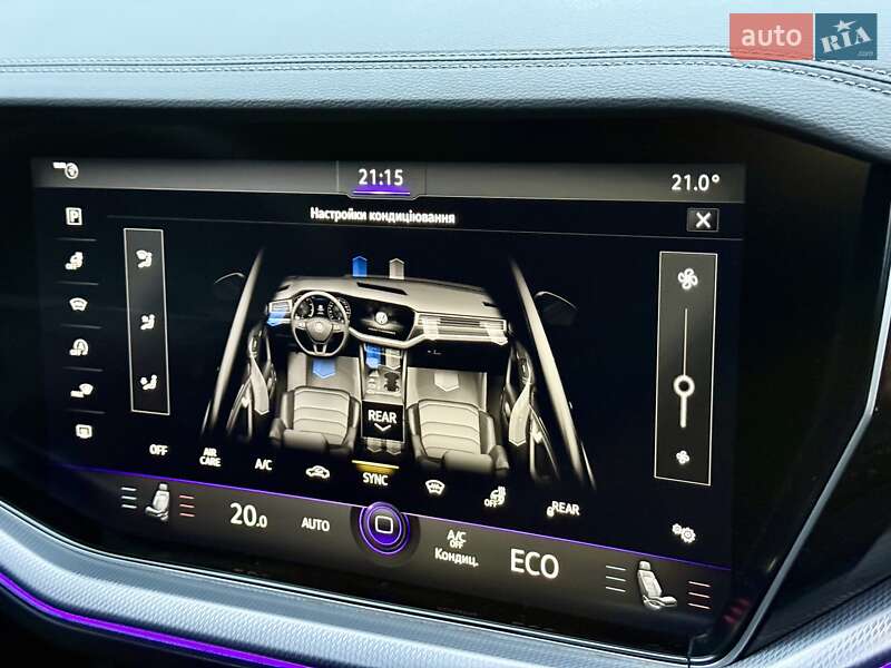 Позашляховик / Кросовер Volkswagen Touareg 2019 в Хусті