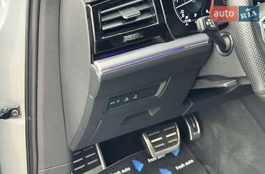 Позашляховик / Кросовер Volkswagen Touareg 2022 в 