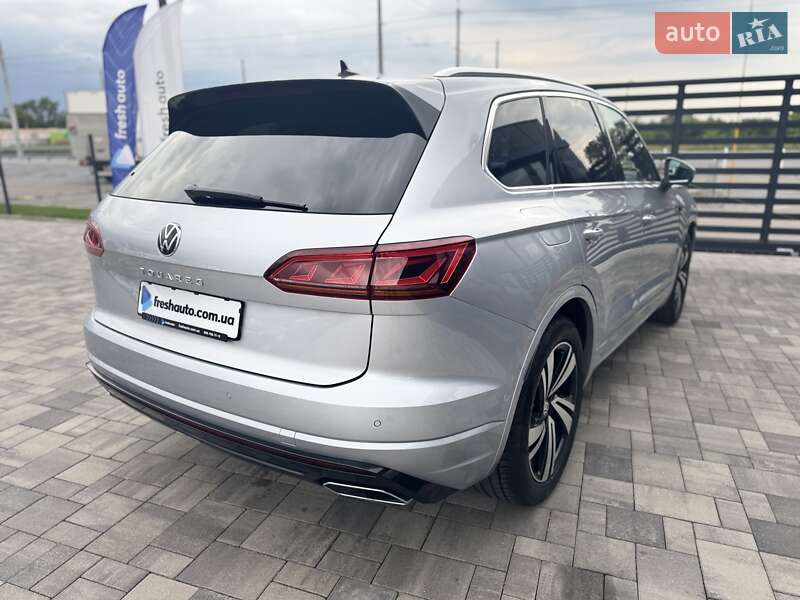 Внедорожник / Кроссовер Volkswagen Touareg 2022 в Ровно