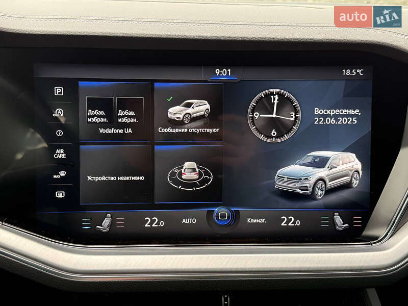 Внедорожник / Кроссовер Volkswagen Touareg 2022 в Киеве