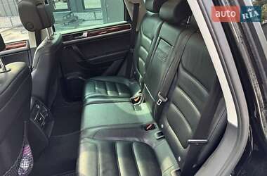 Внедорожник / Кроссовер Volkswagen Touareg 2011 в 