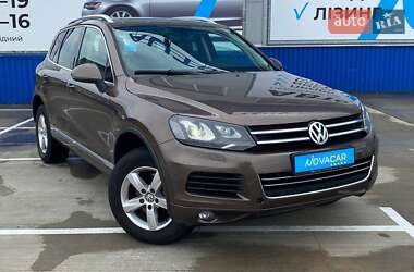 Позашляховик / Кросовер Volkswagen Touareg 2011 в Києві