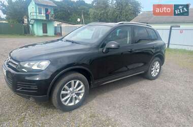 Внедорожник / Кроссовер Volkswagen Touareg 2011 в Шептицькому
