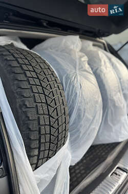 Внедорожник / Кроссовер Volkswagen Touareg 2010 в 