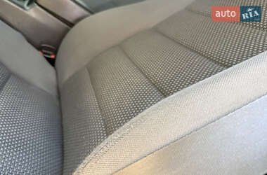 Внедорожник / Кроссовер Volkswagen Touareg 2010 в 