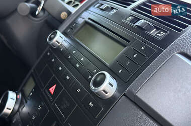 Внедорожник / Кроссовер Volkswagen Touareg 2010 в 