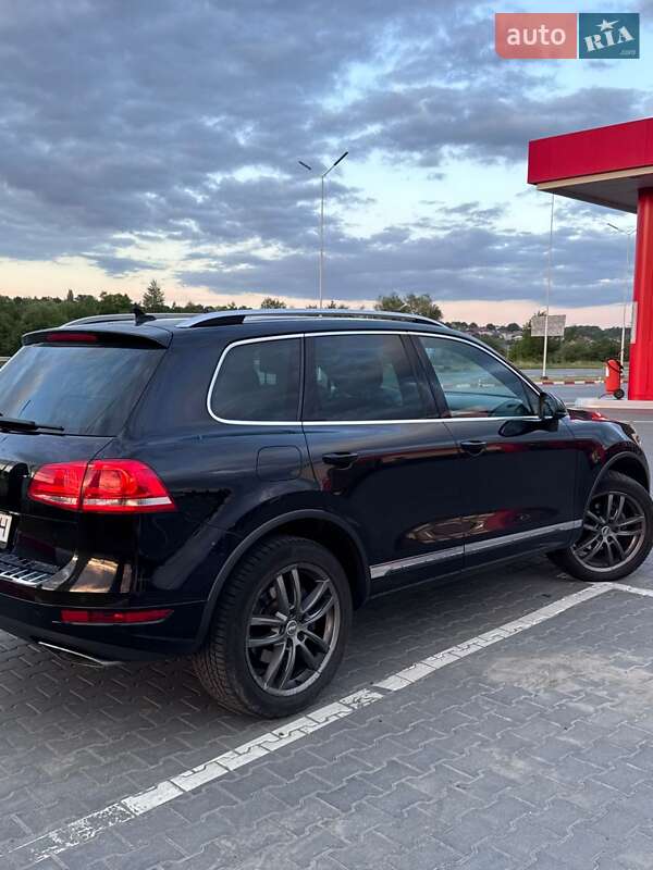 Внедорожник / Кроссовер Volkswagen Touareg 2011 в Черновцах фото 2 Внедорожник / Кроссовер Volkswagen Touareg 2011 в Черновцах