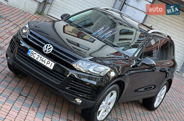 Внедорожник / Кроссовер Volkswagen Touareg 2012 в Ивано-Франковске