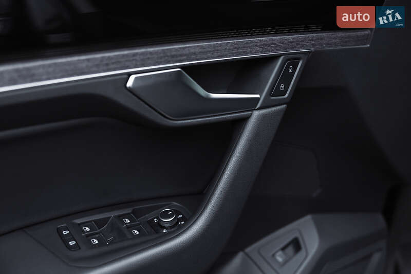 Позашляховик / Кросовер Volkswagen Touareg 2021 в Харкові