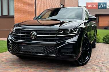 Внедорожник / Кроссовер Volkswagen Touareg 2023 в Киеве