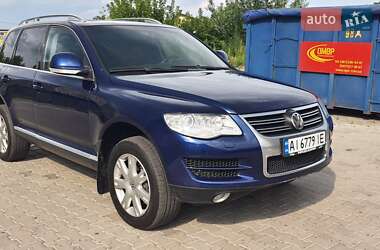 Внедорожник / Кроссовер Volkswagen Touareg 2009 в Киеве