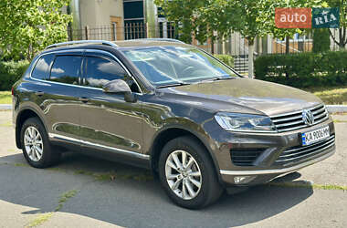 Внедорожник / Кроссовер Volkswagen Touareg 2016 в 