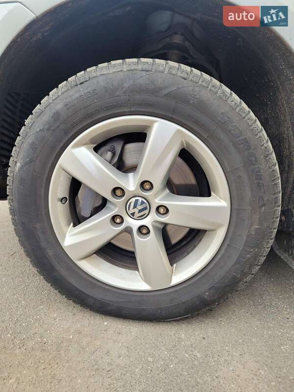 Внедорожник / Кроссовер Volkswagen Touareg 2007 в Виннице