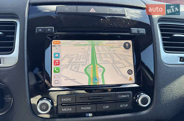 Внедорожник / Кроссовер Volkswagen Touareg 2014 в 