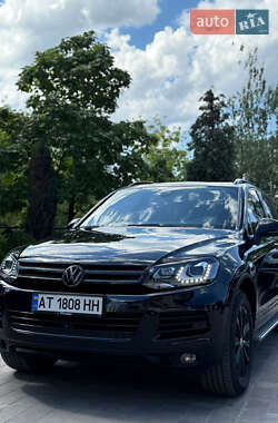 Позашляховик / Кросовер Volkswagen Touareg 2012 в Івано-Франківську