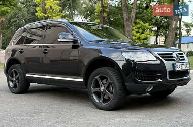 Позашляховик / Кросовер Volkswagen Touareg 2007 в Кам'янському