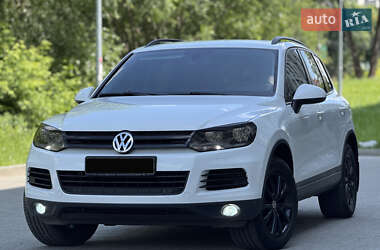 Позашляховик / Кросовер Volkswagen Touareg 2013 в Львові