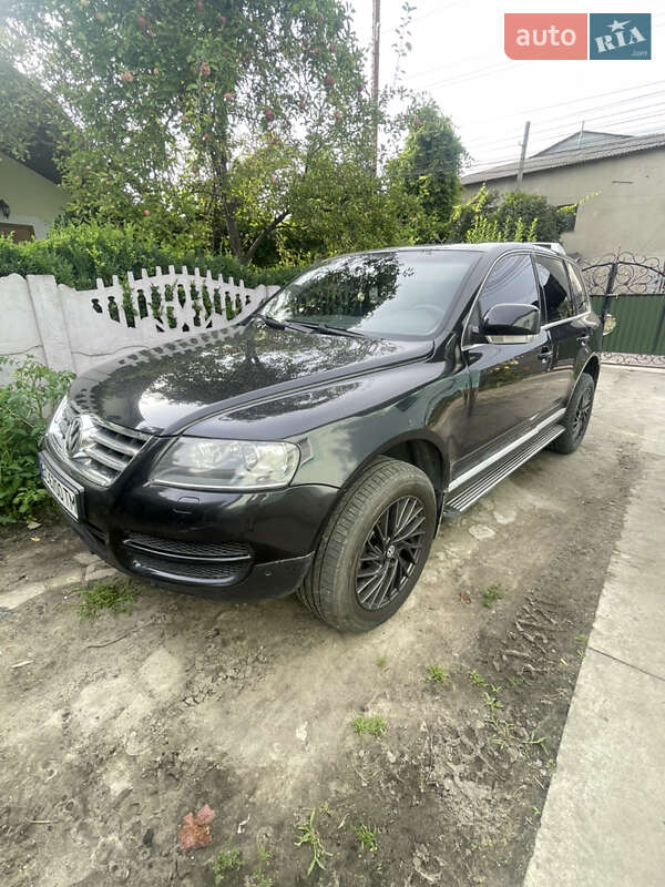 Позашляховик / Кросовер Volkswagen Touareg 2006 в Львові