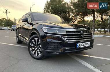 Внедорожник / Кроссовер Volkswagen Touareg 2021 в Херсоне