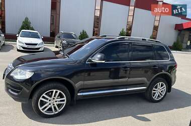 Внедорожник / Кроссовер Volkswagen Touareg 2007 в Харькове