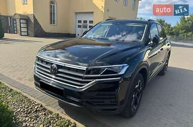 Внедорожник / Кроссовер Volkswagen Touareg 2024 в Луцке