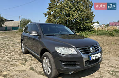 Внедорожник / Кроссовер Volkswagen Touareg 2007 в Брусилове