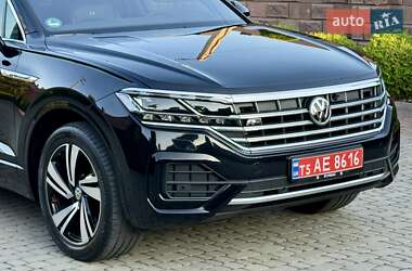 Внедорожник / Кроссовер Volkswagen Touareg 2020 в Ровно
