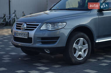 Внедорожник / Кроссовер Volkswagen Touareg 2007 в 