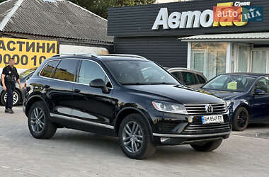 Внедорожник / Кроссовер Volkswagen Touareg 2015 в Сумах
