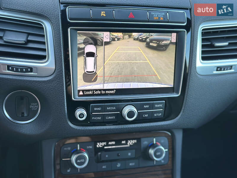 Внедорожник / Кроссовер Volkswagen Touareg 2014 в Сумах фото 8 Внедорожник / Кроссовер Volkswagen Touareg 2014 в Сумах