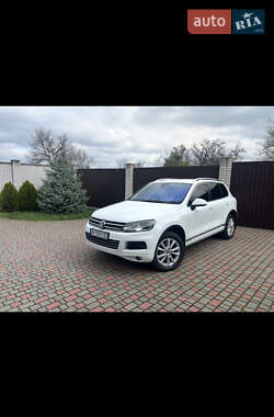 Внедорожник / Кроссовер Volkswagen Touareg 2012 в Запорожье