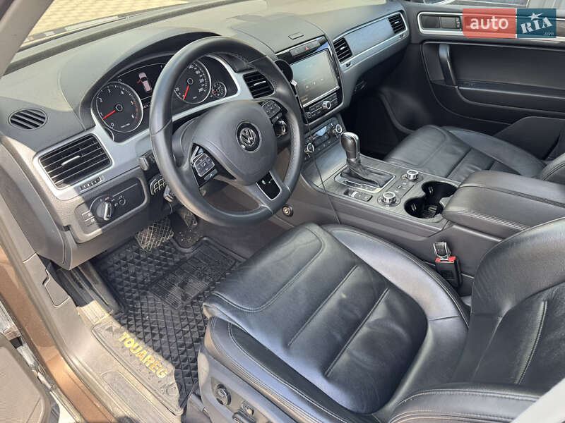 Внедорожник / Кроссовер Volkswagen Touareg 2014 в Звенигородке фото 8 Внедорожник / Кроссовер Volkswagen Touareg 2014 в Звенигородке