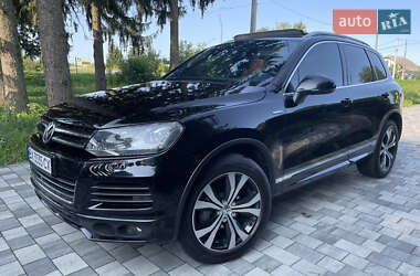 Позашляховик / Кросовер Volkswagen Touareg 2013 в Старокостянтинові