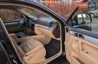 Позашляховик / Кросовер Volkswagen Touareg 2008 в Києві