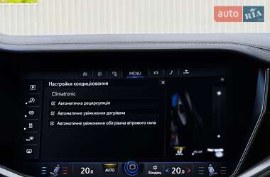 Внедорожник / Кроссовер Volkswagen Touareg 2022 в 