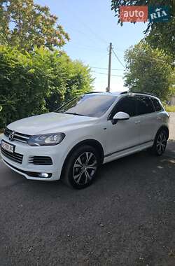 Внедорожник / Кроссовер Volkswagen Touareg 2013 в Мукачево