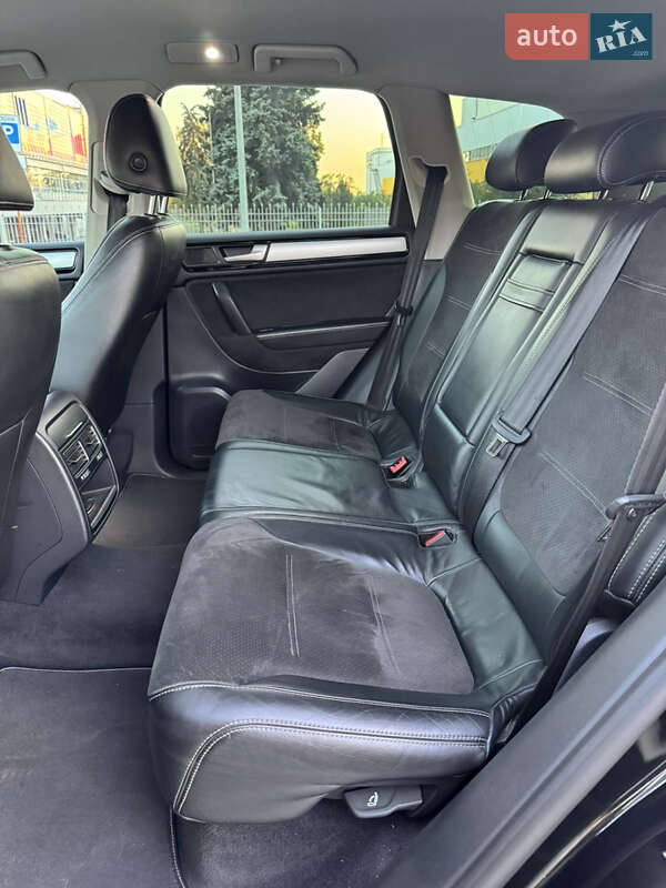 Внедорожник / Кроссовер Volkswagen Touareg 2014 в Запорожье фото 13 Внедорожник / Кроссовер Volkswagen Touareg 2014 в Запорожье