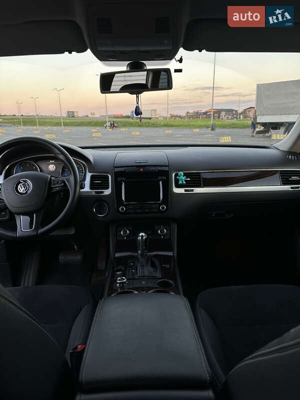 Внедорожник / Кроссовер Volkswagen Touareg 2012 в Львове фото 20 Внедорожник / Кроссовер Volkswagen Touareg 2012 в Львове